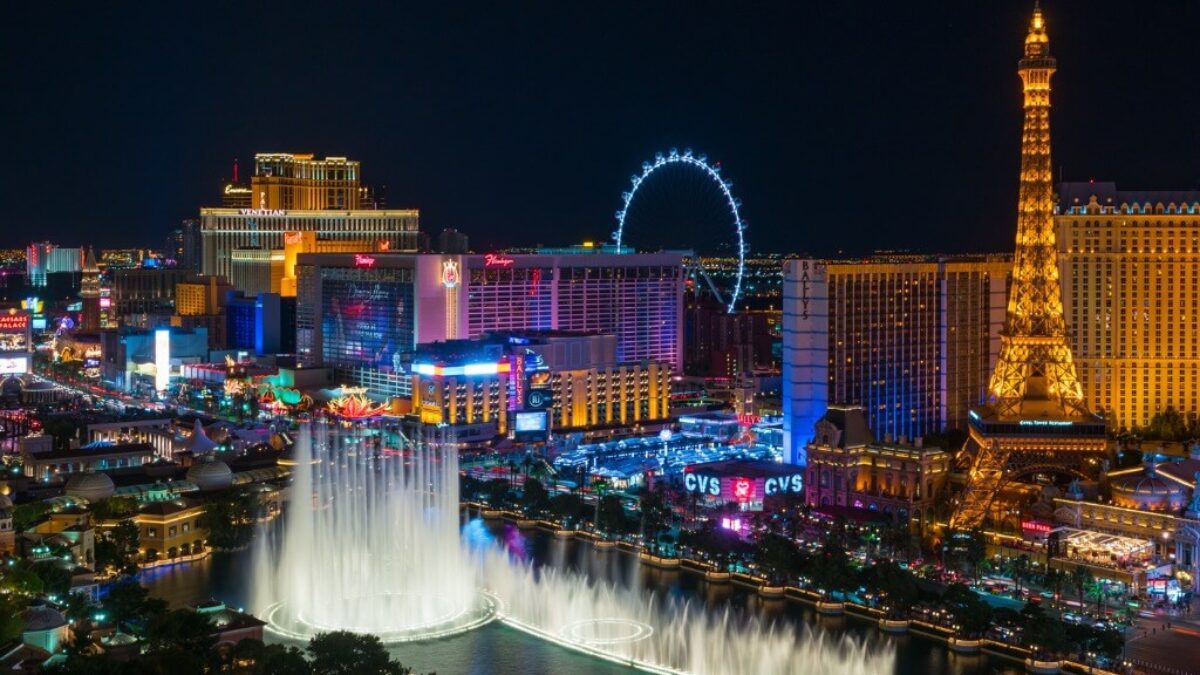 Flamingo Las Vegas Discounts for Military, Nurses, & More