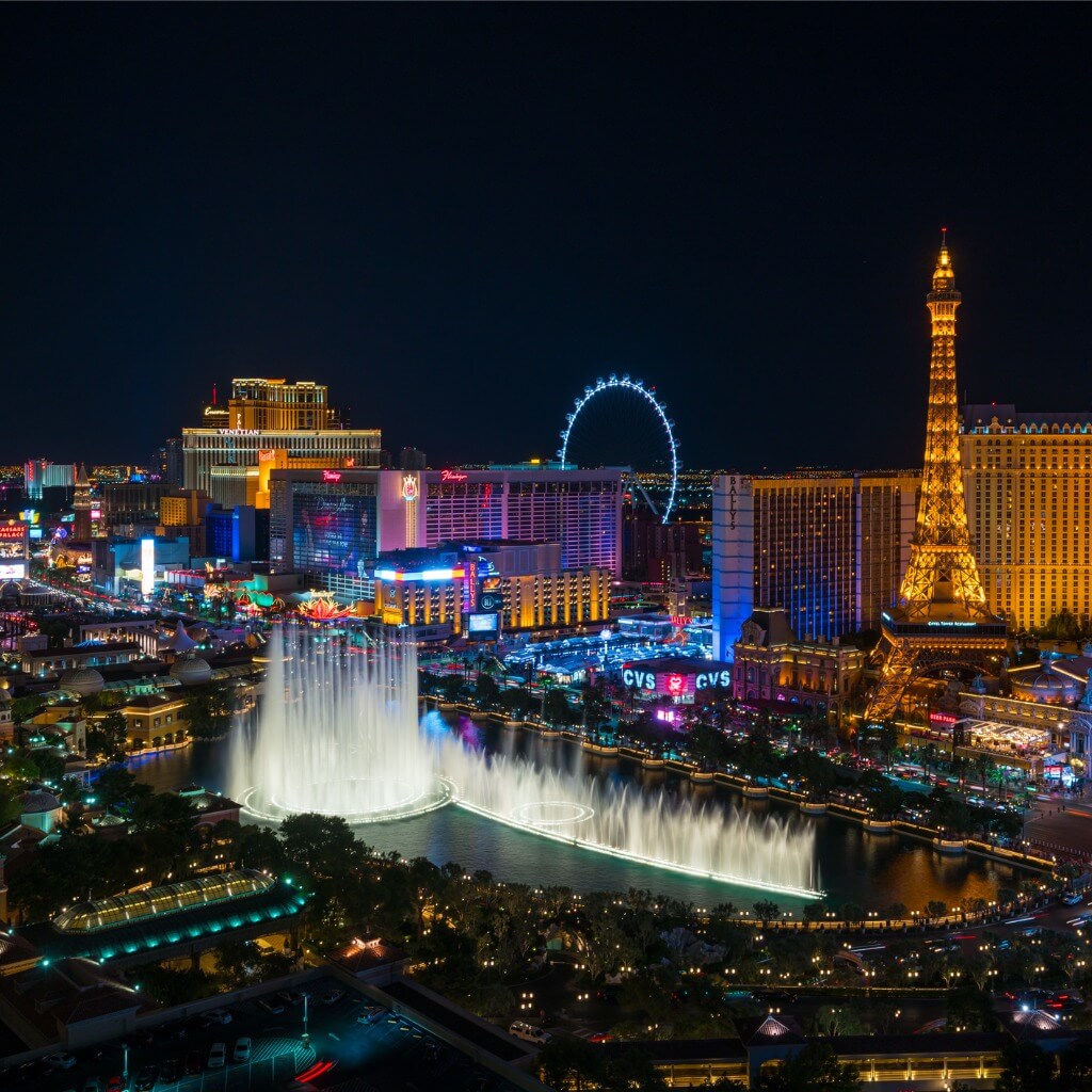 Aerial photo of the Las Vegas strip at night.